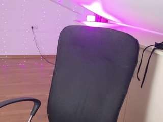shadow-striker webcam