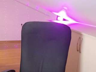  shadow-striker chat room
