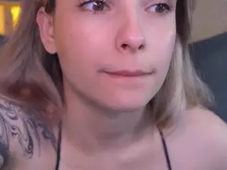 bellalita's Live Sex Cam Show