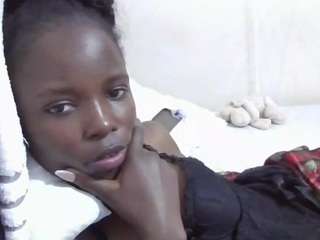 taliah-petite live cam profile