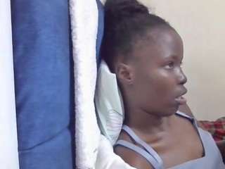 taliah-petite live cam profile