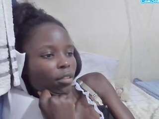 taliah-petite webcam