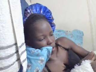 taliah-petite live cam profile