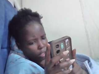 taliah-petite webcam