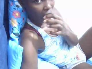 taliah-petite webcam