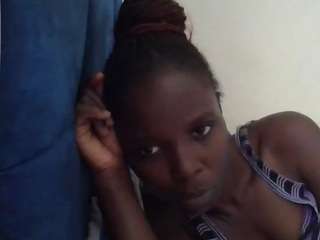 taliah-petite webcam