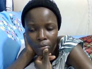 taliah-petite