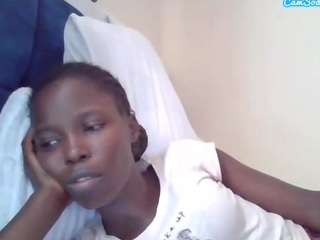 taliah-petite