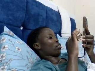 Taliah-petite live webcam show