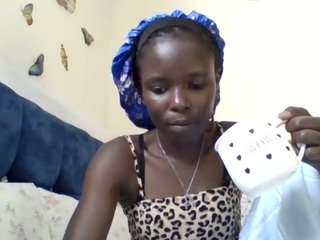 Taliah-petite live cam preview