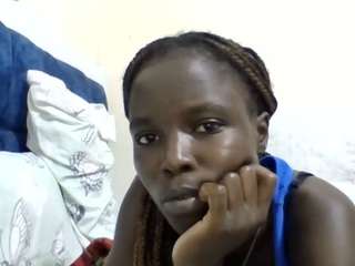 Taliah-petite