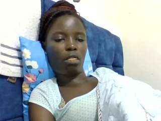 taliah-petite