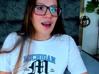 ValentinaStaar's Live Sex Cam Show