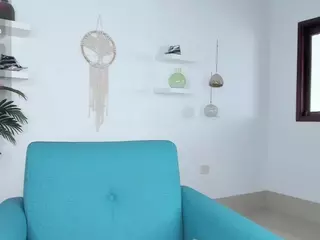 Aura-cute's Live Sex Cam Show