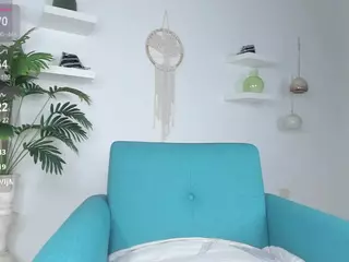Aura-cute's Live Sex Cam Show