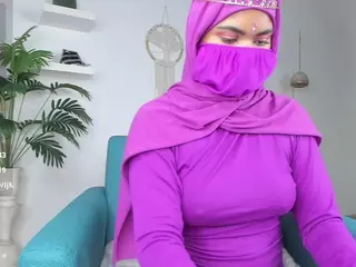 Aura-cute's Live Sex Cam Show