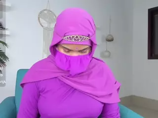 Aura-cute's Live Sex Cam Show