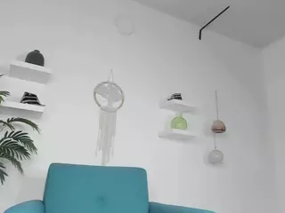 Aura-cute's Live Sex Cam Show