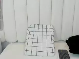 Isabella-colinss's Live Sex Cam Show