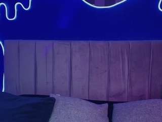 JeanneSabatier live webcam show