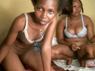 jessicapearl's CamSoda show and profile