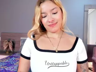 lexxie-bunny's Live Sex Cam Show