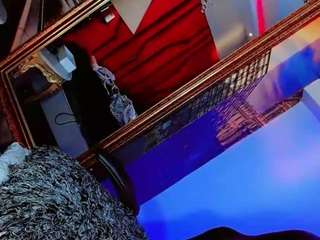 manuela-kingsley Live Webcam on CamSoda