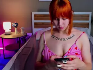 Mary-Radiant's Live Sex Cam Show