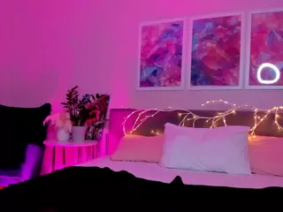 Mary-Radiant's Live Sex Cam Show