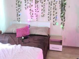 miaxmiss Webcam Model Profile