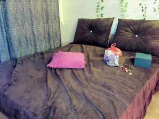 miaxmiss's CamSoda show and profile