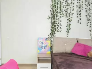 MiaxMiss's Live Sex Cam Show