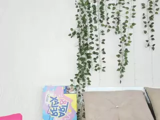 MiaxMiss's Live Sex Cam Show