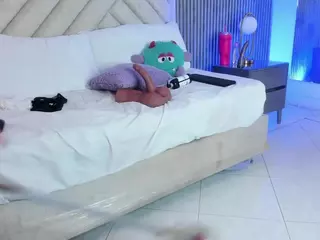 SamanthaDuque1's Live Sex Cam Show