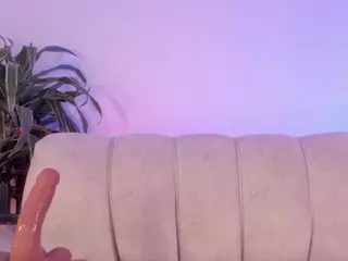 sara-gwenn's Live Sex Cam Show