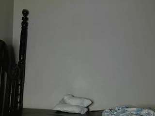 yourthickgyal webcam