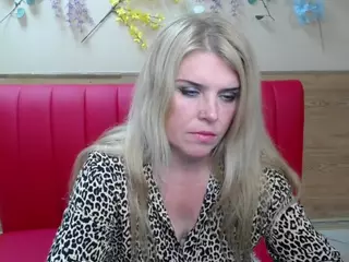 JulyaBarbi's Live Sex Cam Show