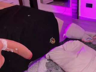 LUNAANGELL live cam preview