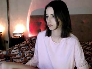 yummybabes Live Webcam on CamSoda