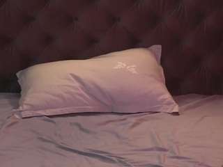 le modèle zarareign est en webcam porno dans un show sur le site camsoda, il possède les tags suivants: anal,pussy,lovense,lush,naked,ohmibod,pov,public,shaved pussy,green eyes,smoking,squirter,tattoos,tease,toys,young adult,asshole,horny,fetish,cum