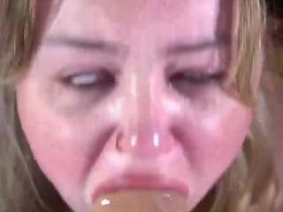 ZaraReign live webcam show