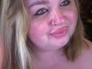 ZaraReign live cam preview