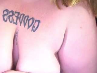 ZaraReign live cam preview
