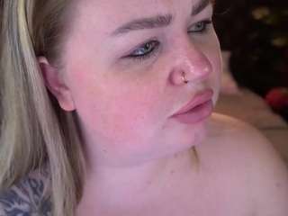 ZaraReign on CamSoda