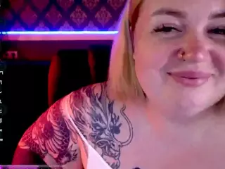 ZaraReign's Live Sex Cam Show