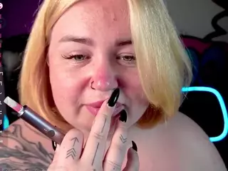 ZaraReign's Live Sex Cam Show