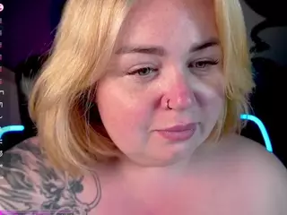 ZaraReign's Live Sex Cam Show