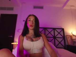 lunamystyque Live Webcam on CamSoda