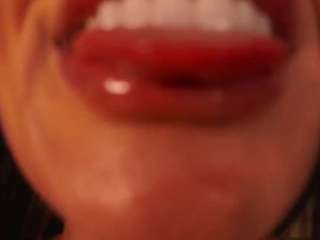 LunaMystyque live cam preview