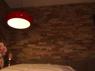 LunaMystyque live cam preview